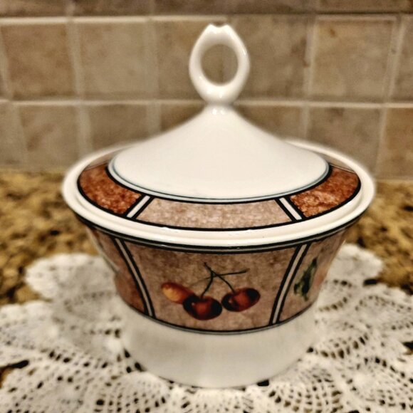 RARE Saint James Fine China Hankook 5813 Panorama Beige Sugar Bowl with Lid - Picture 1 of 5